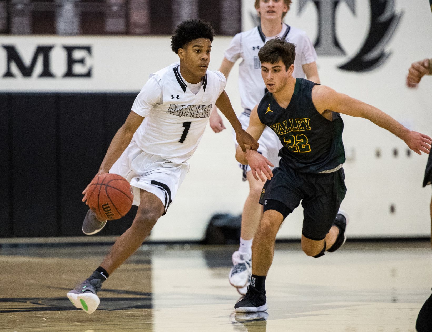 2wDominion_v_Loudoun_Valley_B_Basketball_S520355.JPG